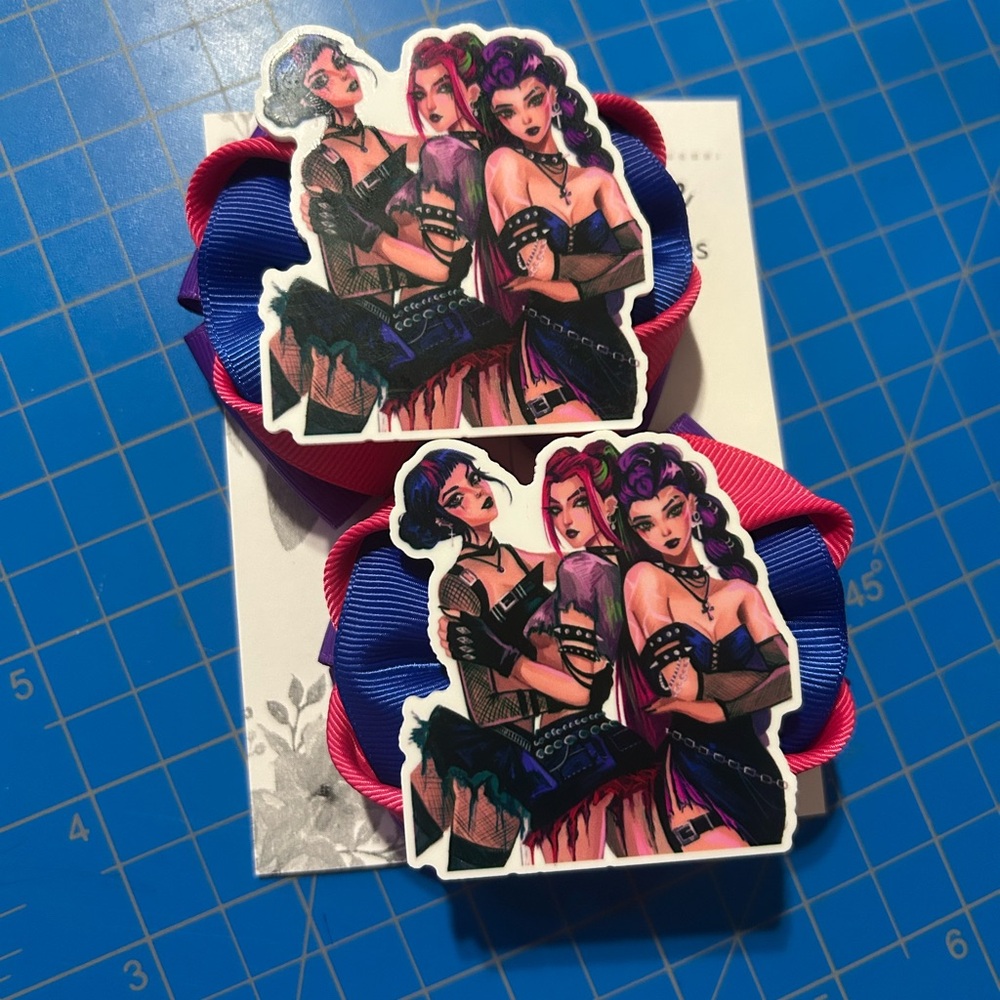 Vibrant Character Hair Clips for Kids